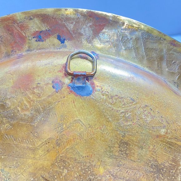 Vintage Islamic Brass Tray, Plate with handmade engraved ornaments the middle - Picture 4 of 10